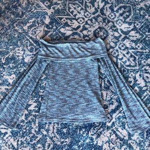 Patterned blue shirt